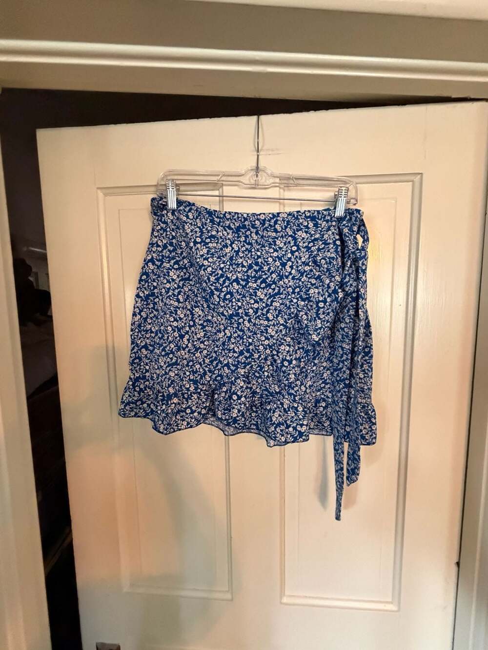 SHEIN Blue White Floral Print Wrap Ruffle Hem Mini Skirt Size L